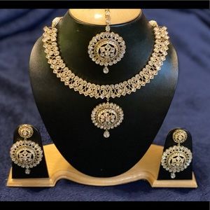 Indian jewelry set